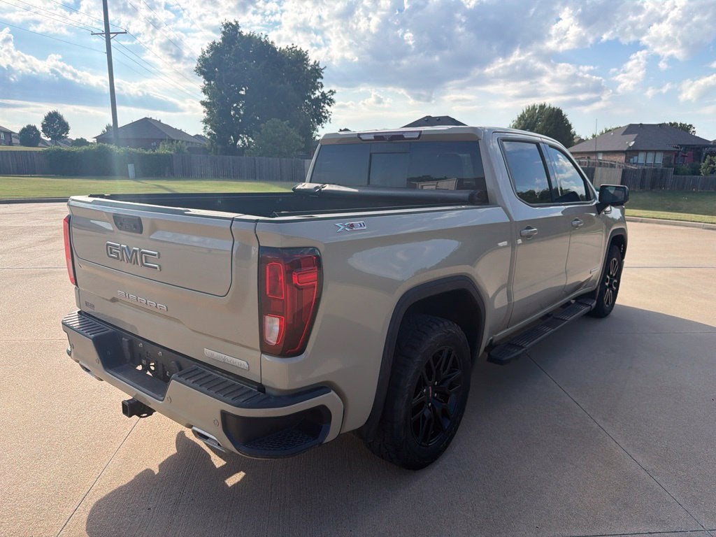 2022 GMC Sierra 1500 Elevation