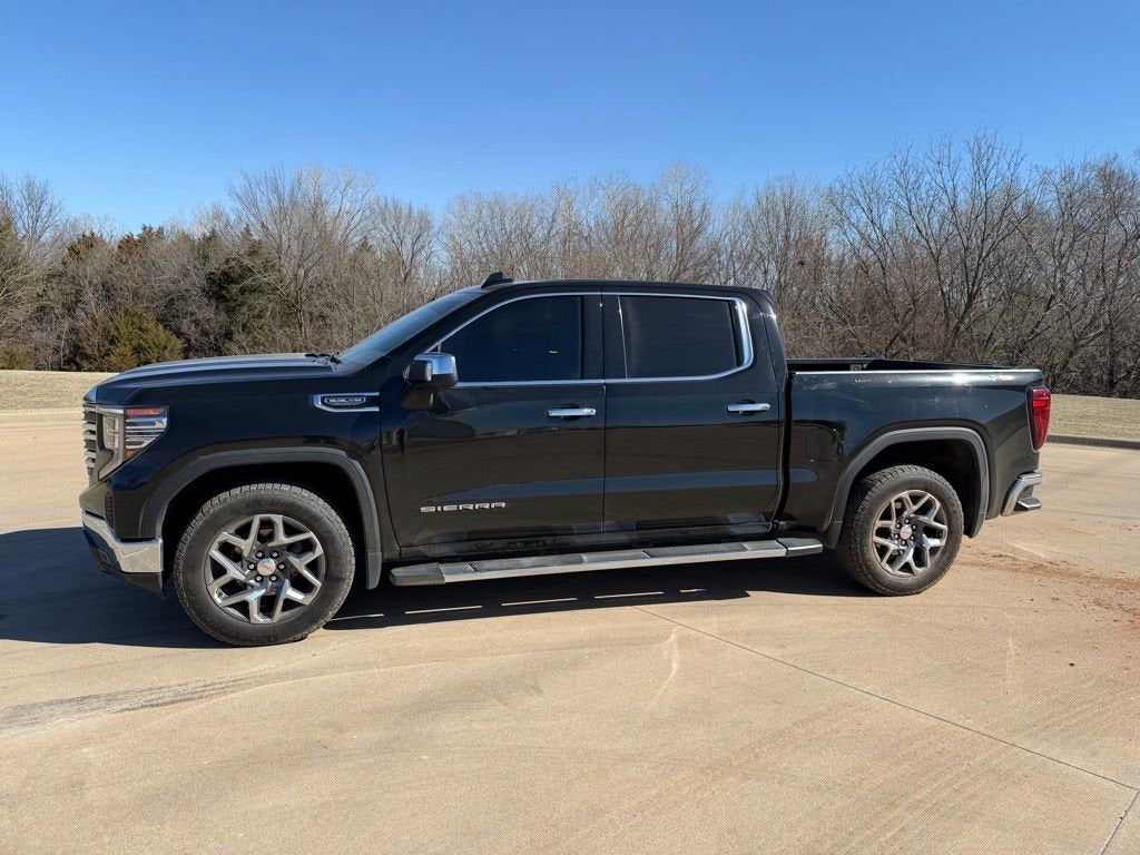2023 GMC Sierra 1500 SLT