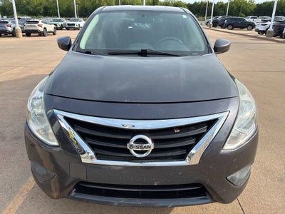 2015 Nissan Versa SV