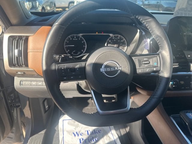 2022 Nissan Pathfinder Platinum