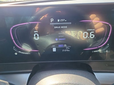 2025 Kia SPORTAGE Base