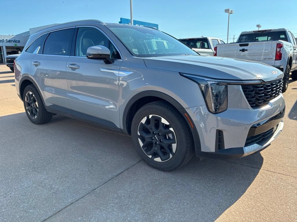 2025 Kia Sorento S