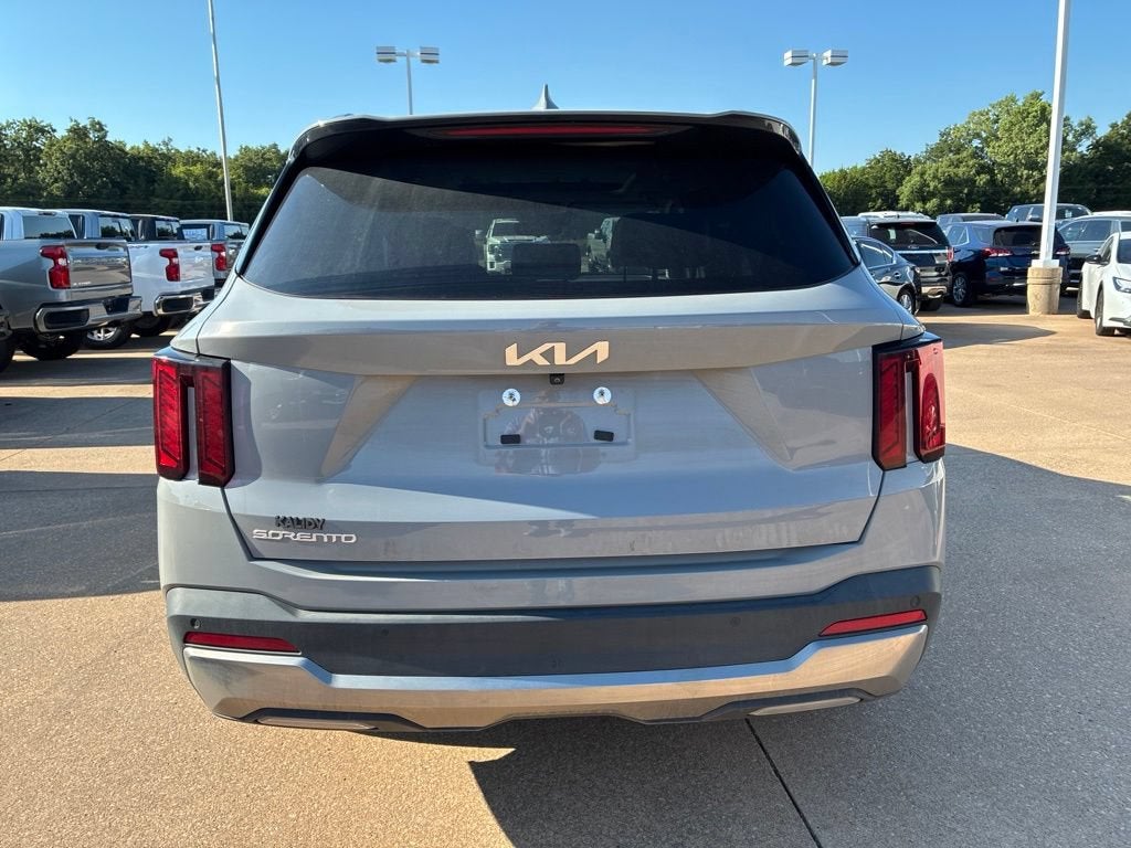 2025 Kia Sorento S