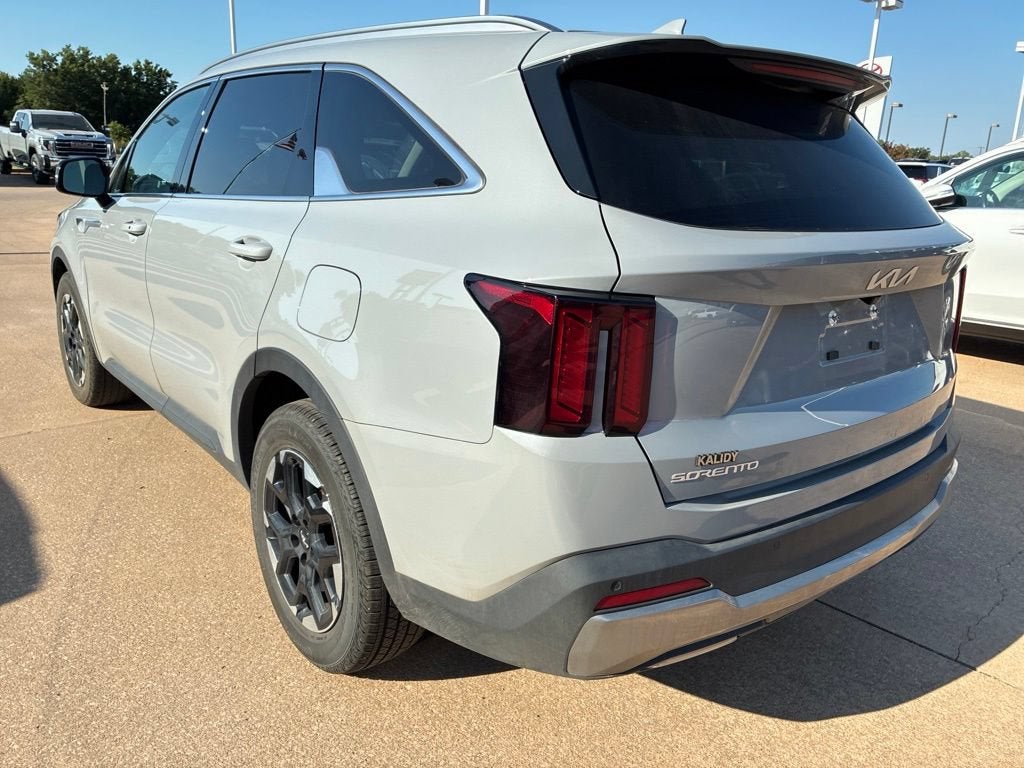 2025 Kia Sorento S