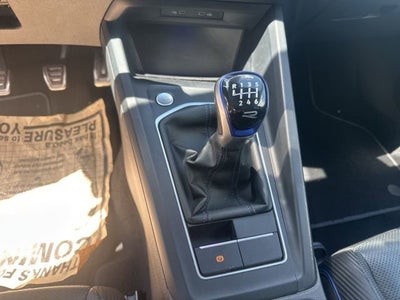 2022 Volkswagen Golf R Base