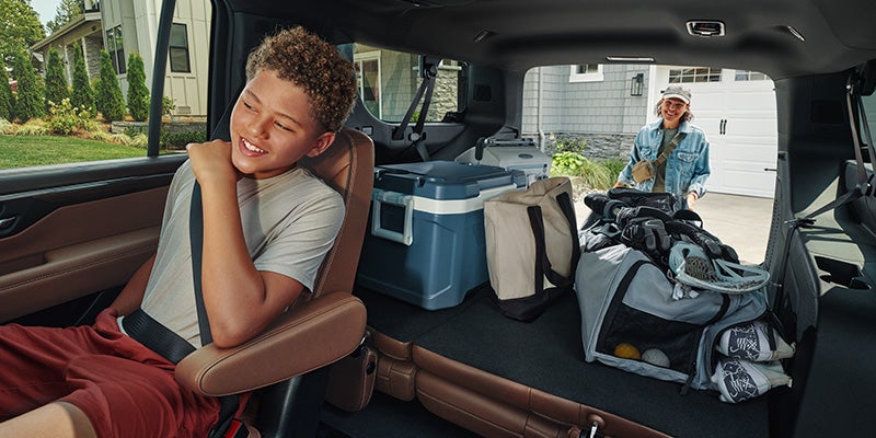 2026 Chevrolet Suburban Stillwater, OK Seats and Cargo